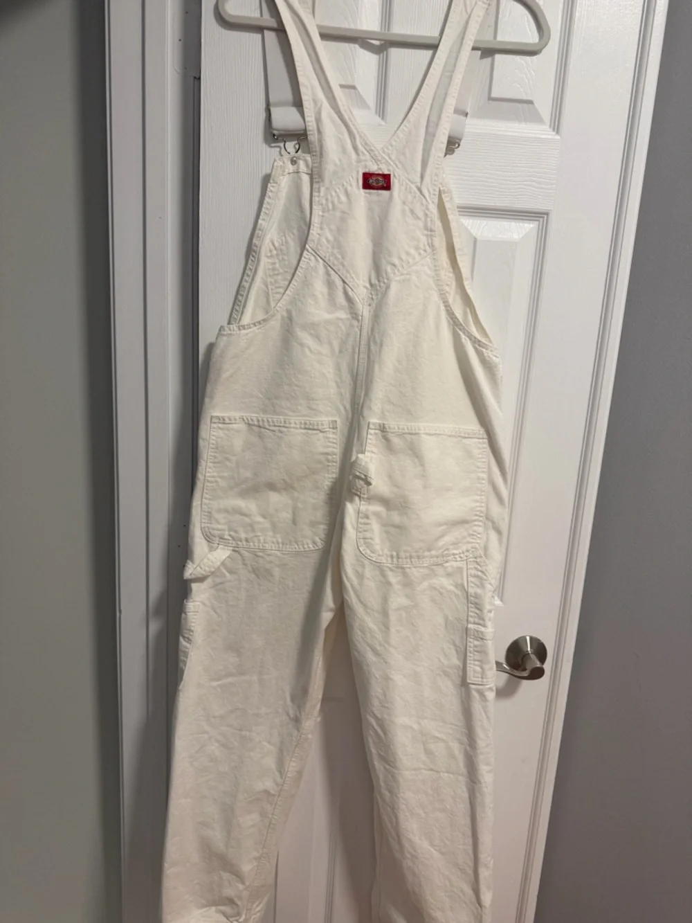 Dickies New White Painters Bib Overalls in size medium New - Picture 3 of 10